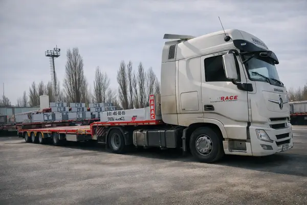 Перевозка негабаритных и тяжеловесных грузов из Мурманска